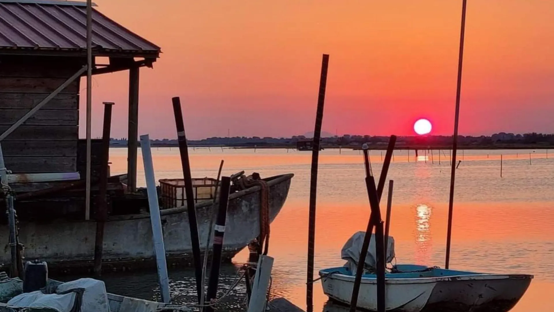 Coastal Comfort In Our Modern 1 Bedroom Apartment Rosolina Mare Italy