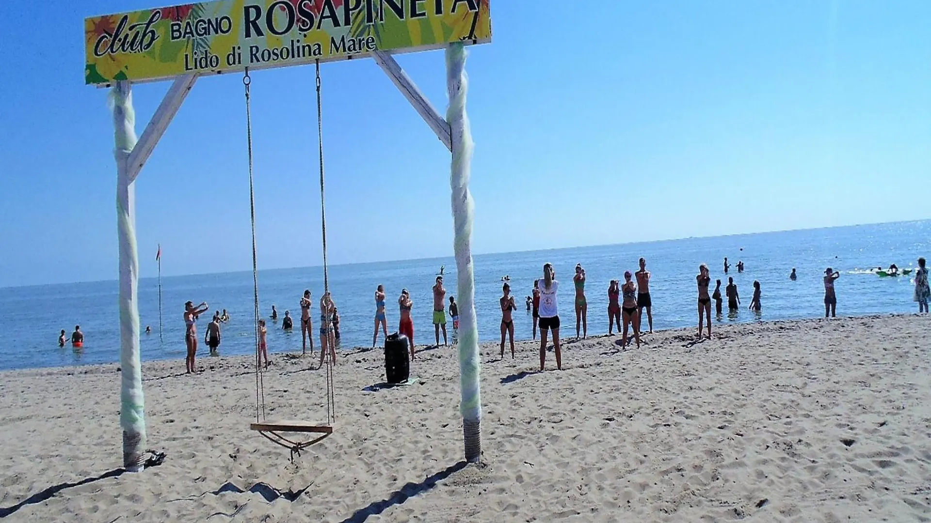 Coastal Comfort In Our Modern 1 Bedroom Apartment Rosolina Mare 0*,  Italy