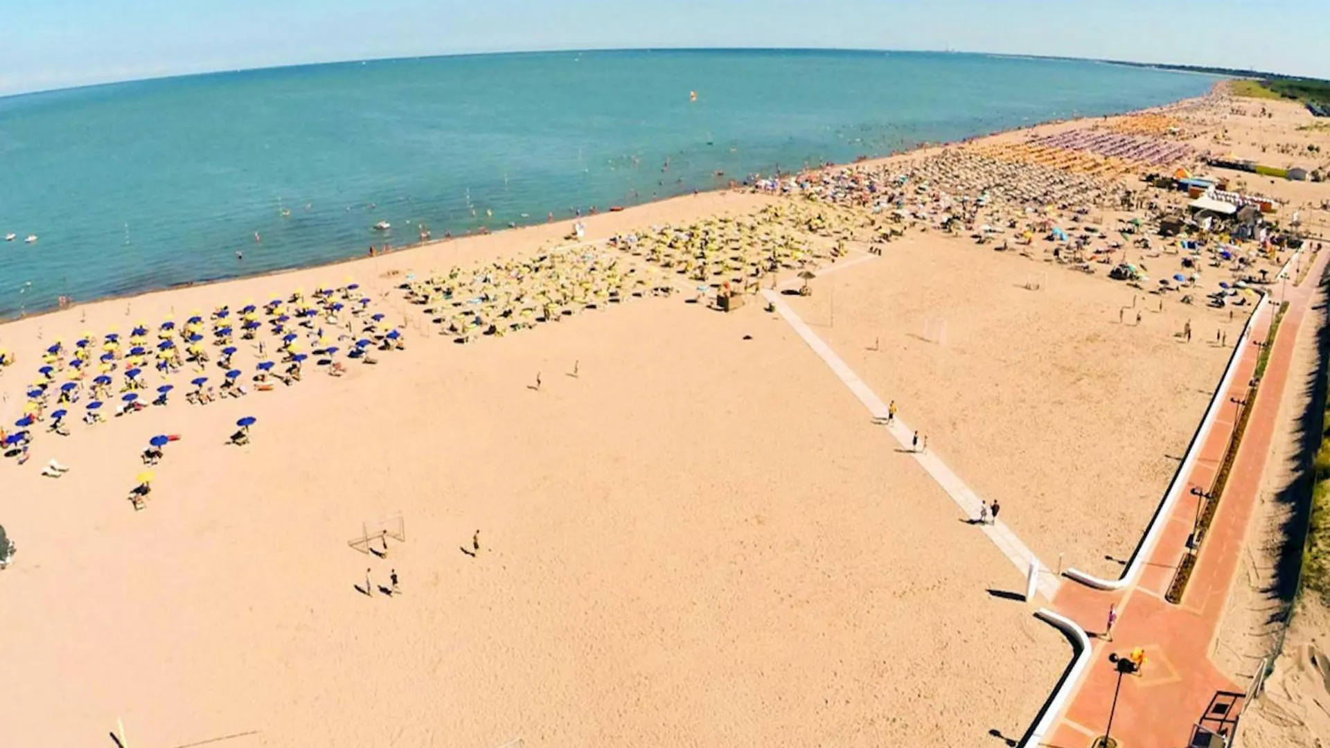 Coastal Comfort In Our Modern 1 Bedroom Apartment Rosolina Mare